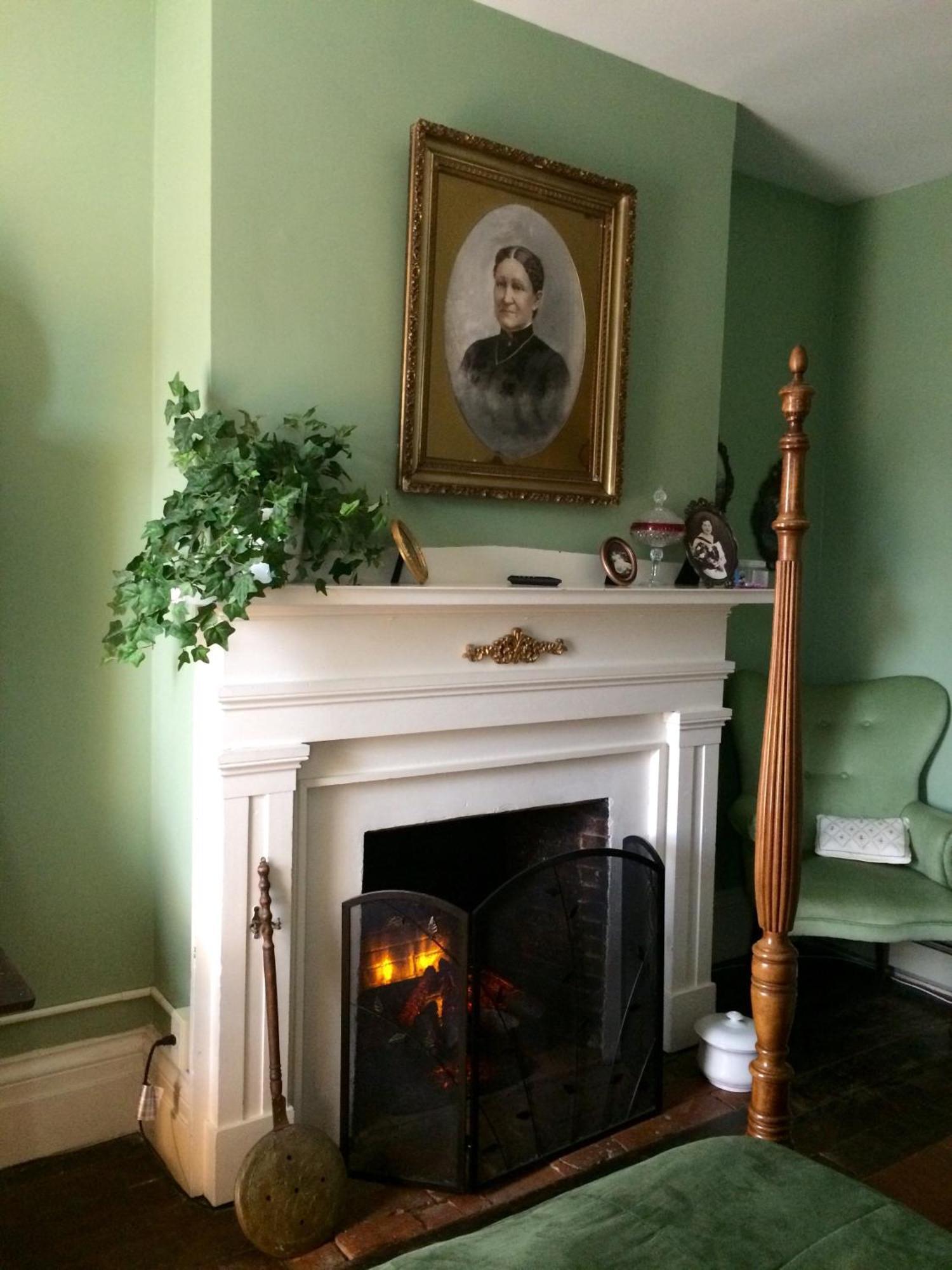 Munro House Bed And Breakfast Jonesville Quarto foto